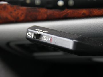 Peugeot 406